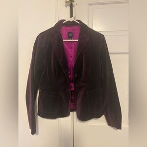 Vintage GAP Women's Velvet Blazer in Plum